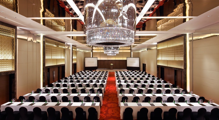 Sofitel Plaza
